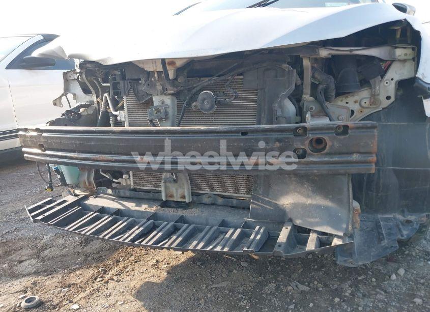 Photo 6 of 2017 Nissan Sentra SV (VIN 3N1AB7AP5HY339246)