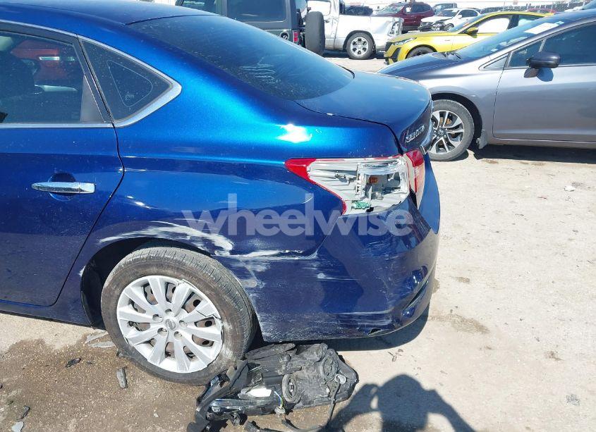 Photo 6 of 2017 Nissan Sentra S (VIN 3N1AB7AP5HY351784)