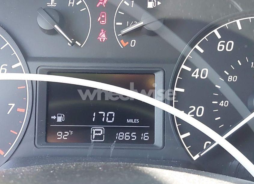 Photo 7 of 2017 Nissan Sentra S (VIN 3N1AB7AP5HY351784)