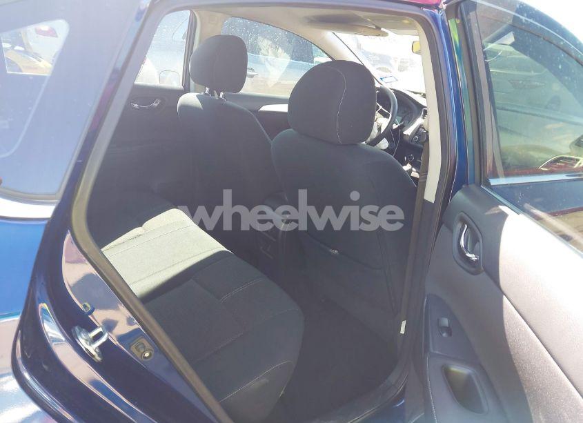 Photo 8 of 2017 Nissan Sentra S (VIN 3N1AB7AP5HY351784)