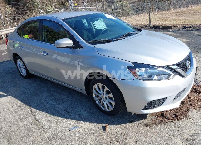 2017 Nissan Sentra S (VIN 3N1AB7AP5HY363367) main photo