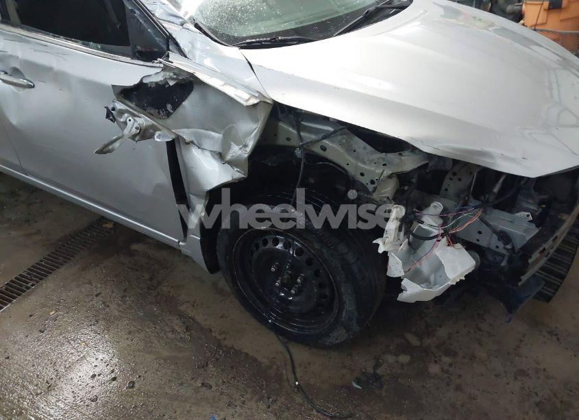 Photo 18 of 2017 Nissan Sentra S (VIN 3N1AB7AP5HY363420)