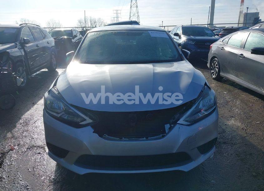 Photo 12 of 2017 Nissan Sentra SV (VIN 3N1AB7AP5HY363997)