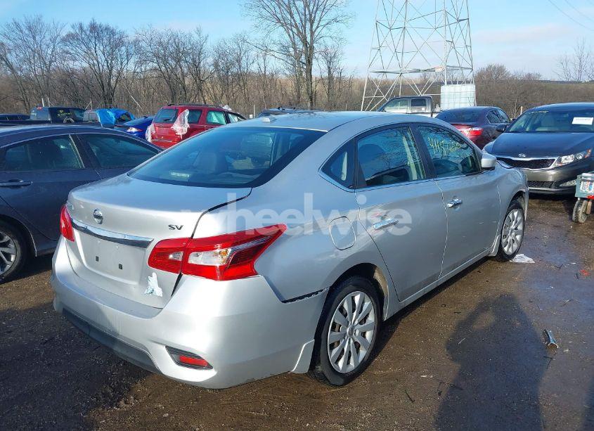 Photo 4 of 2017 Nissan Sentra SV (VIN 3N1AB7AP5HY363997)