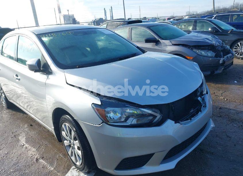 Photo 6 of 2017 Nissan Sentra SV (VIN 3N1AB7AP5HY363997)