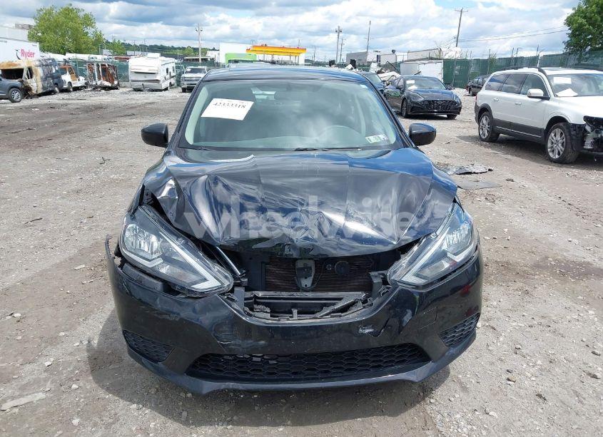 Photo 13 of 2017 Nissan Sentra SV (VIN 3N1AB7AP5HY364695)