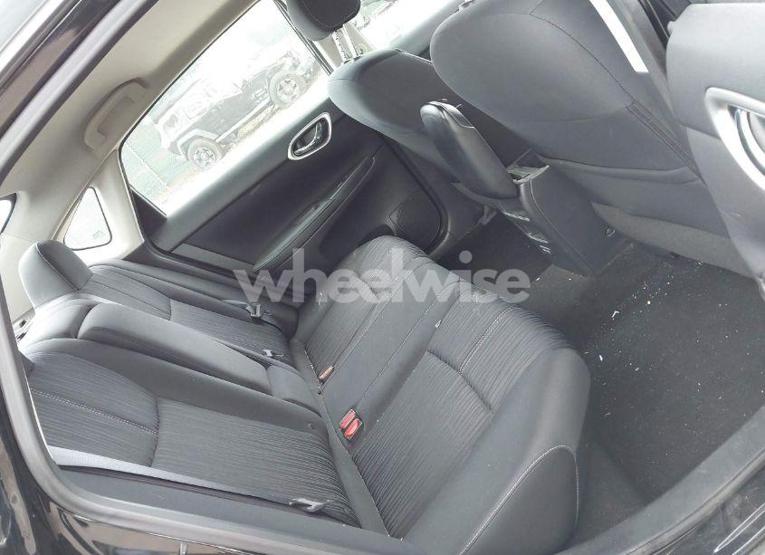 Photo 8 of 2017 Nissan Sentra SV (VIN 3N1AB7AP5HY364695)