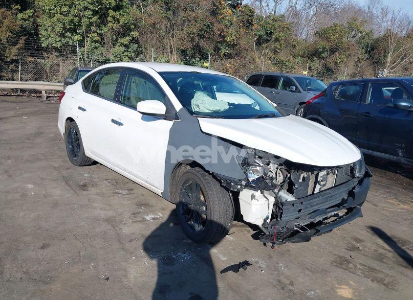 2017 Nissan Sentra SV (VIN 3N1AB7AP5HY365071) main photo