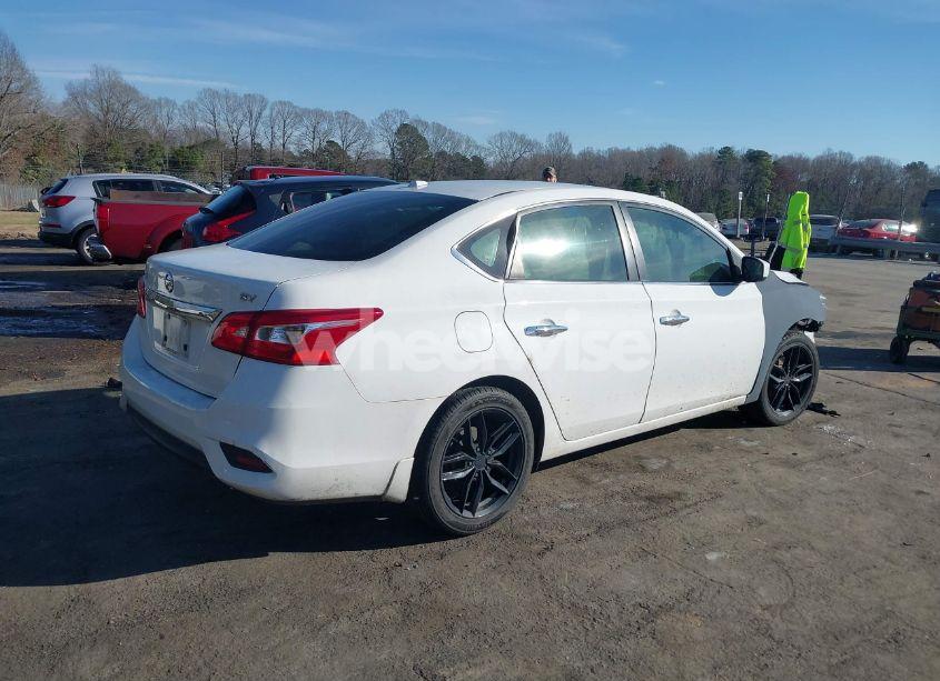 Photo 4 of 2017 Nissan Sentra SV (VIN 3N1AB7AP5HY365071)
