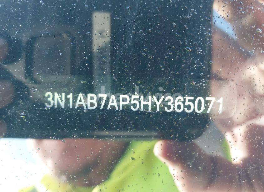 Photo 9 of 2017 Nissan Sentra SV (VIN 3N1AB7AP5HY365071)