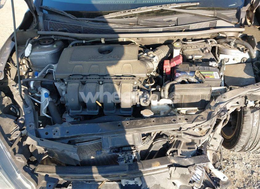 Photo 10 of 2017 Nissan Sentra SV (VIN 3N1AB7AP5HY376443)