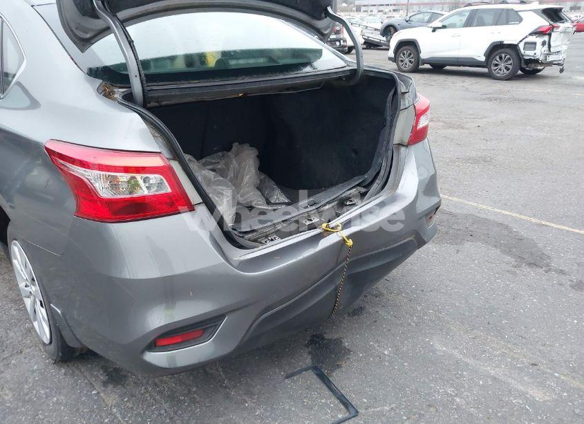 Photo 6 of 2017 Nissan Sentra S (VIN 3N1AB7AP5HY382436)