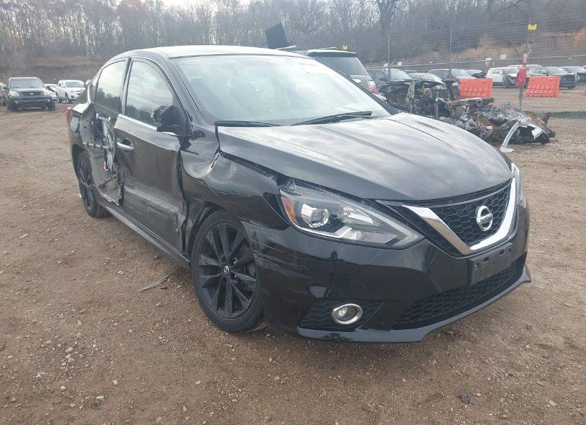 2017 Nissan Sentra SR (VIN 3N1AB7AP5HY383621) main photo