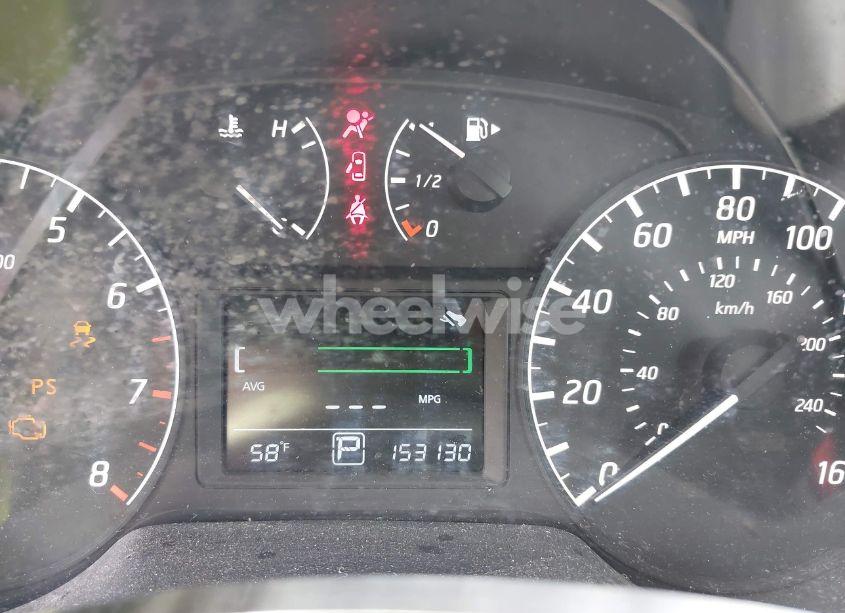 Photo 7 of 2017 Nissan Sentra S (VIN 3N1AB7AP5HY396143)