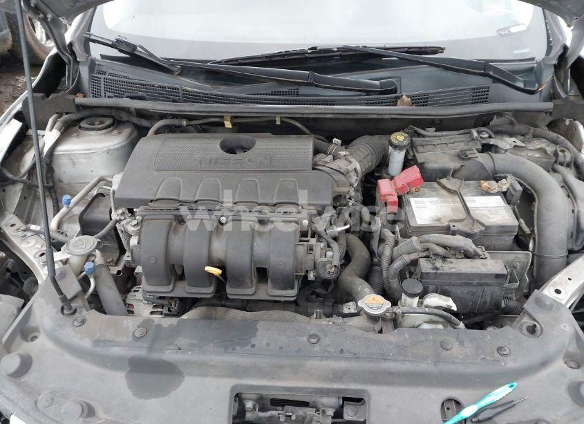 Photo 10 of 2017 Nissan Sentra SV (VIN 3N1AB7AP5HY396207)