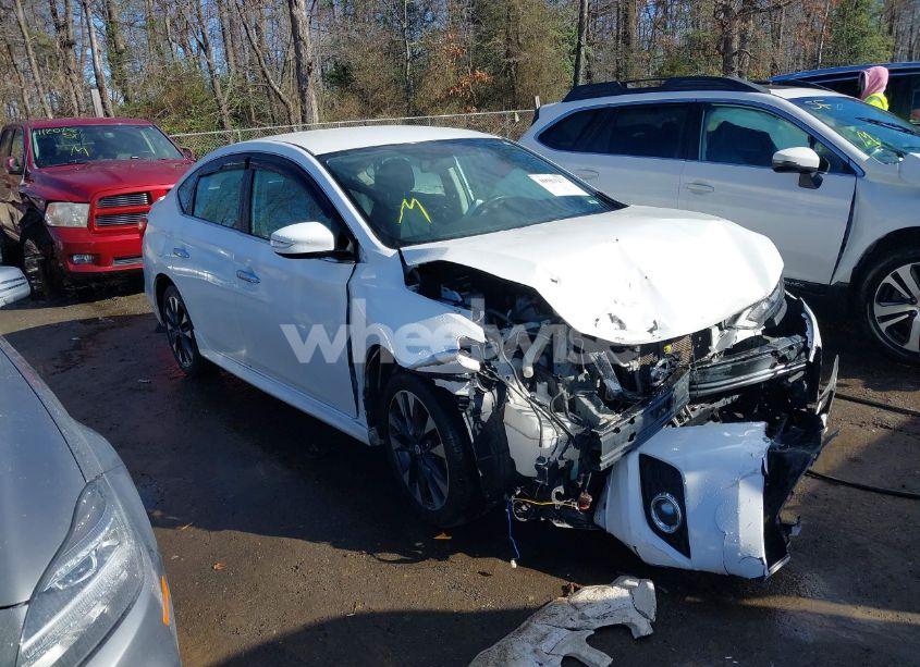 2017 Nissan Sentra SR (VIN 3N1AB7AP5HY402068) main photo