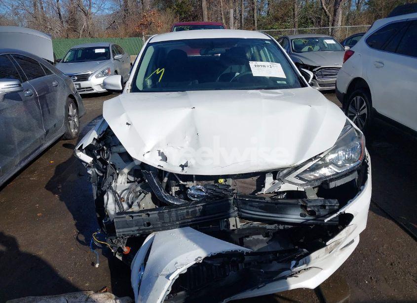 Photo 11 of 2017 Nissan Sentra SR (VIN 3N1AB7AP5HY402068)