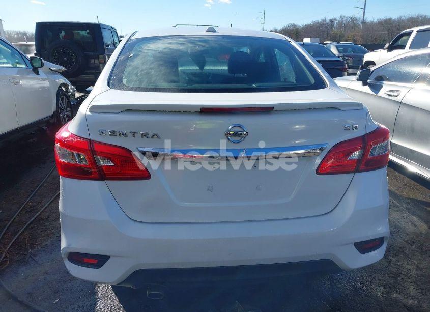 Photo 15 of 2017 Nissan Sentra SR (VIN 3N1AB7AP5HY402068)