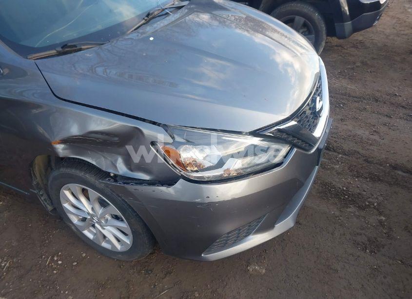 Photo 6 of 2018 Nissan Sentra SV (VIN 3N1AB7AP5JL624354)