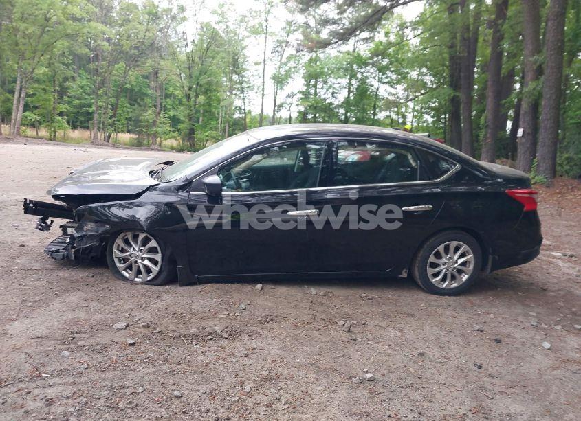 Photo 14 of 2018 Nissan Sentra SV (VIN 3N1AB7AP5JL638593)