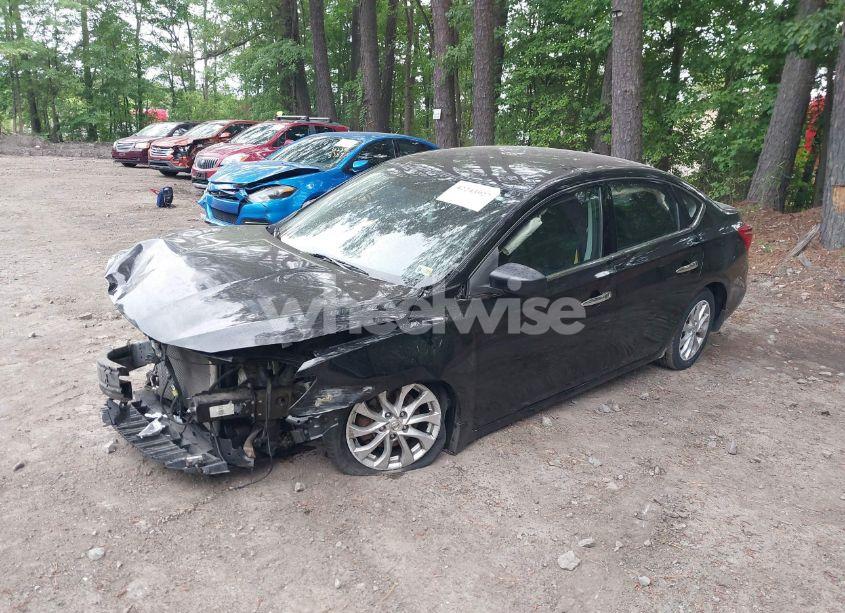 Photo 2 of 2018 Nissan Sentra SV (VIN 3N1AB7AP5JL638593)