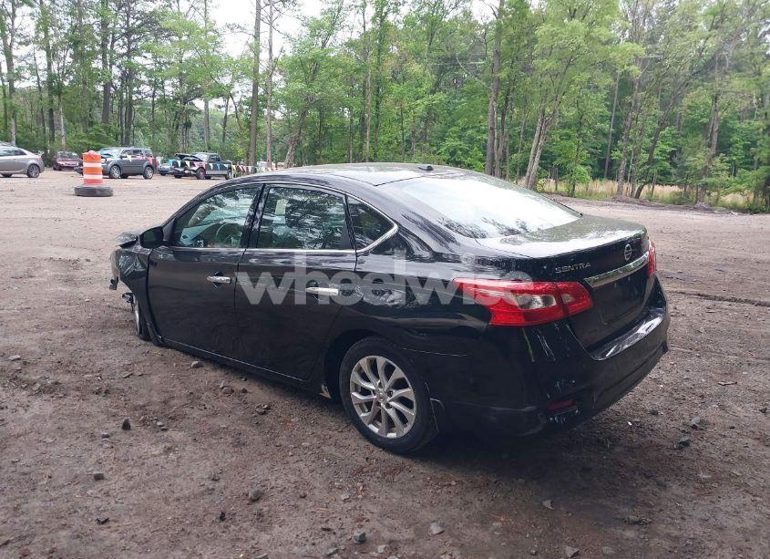 Photo 3 of 2018 Nissan Sentra SV (VIN 3N1AB7AP5JL638593)