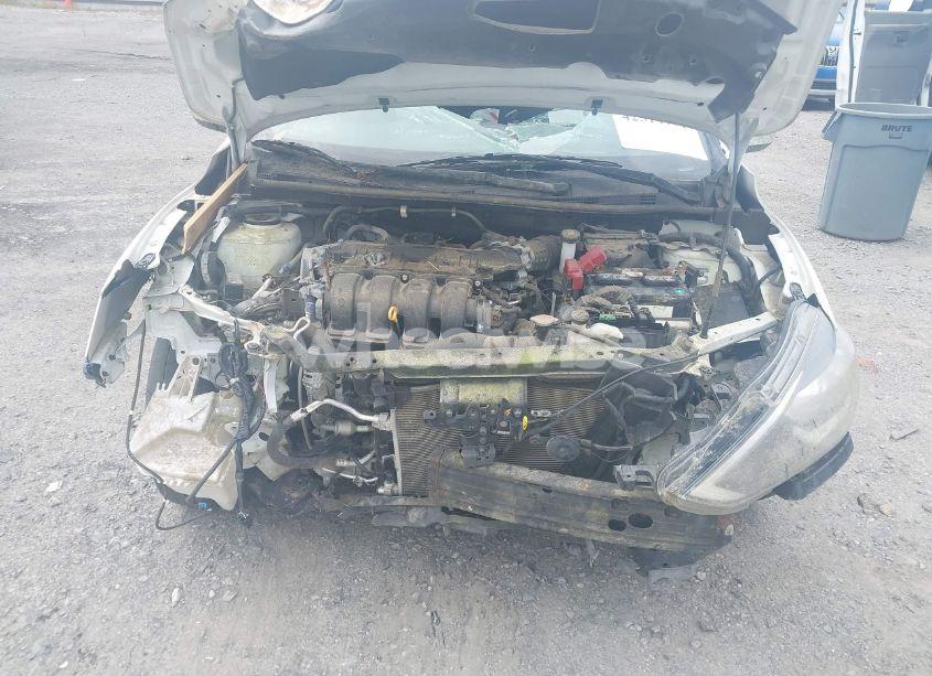 Photo 10 of 2018 Nissan Sentra SV (VIN 3N1AB7AP5JL640103)