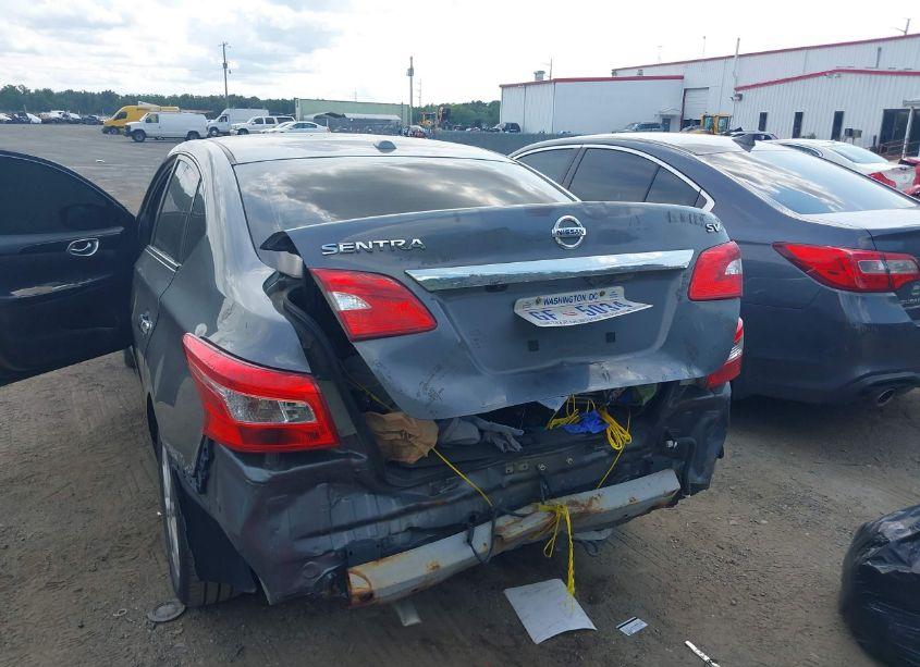 Photo 12 of 2018 Nissan Sentra SV (VIN 3N1AB7AP5JL650968)