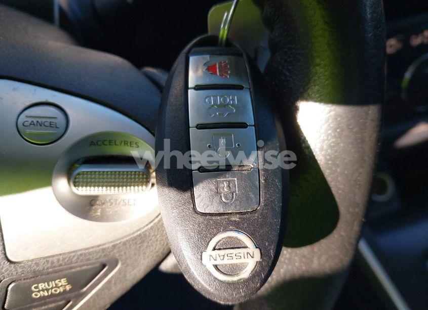 Photo 11 of 2018 Nissan Sentra SV (VIN 3N1AB7AP5JL659797)