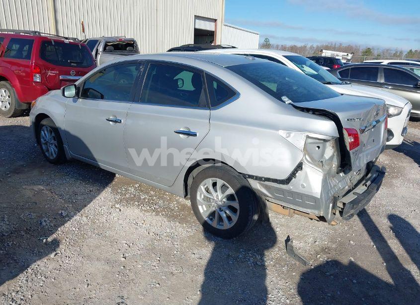 Photo 3 of 2018 Nissan Sentra SV (VIN 3N1AB7AP5JL659797)