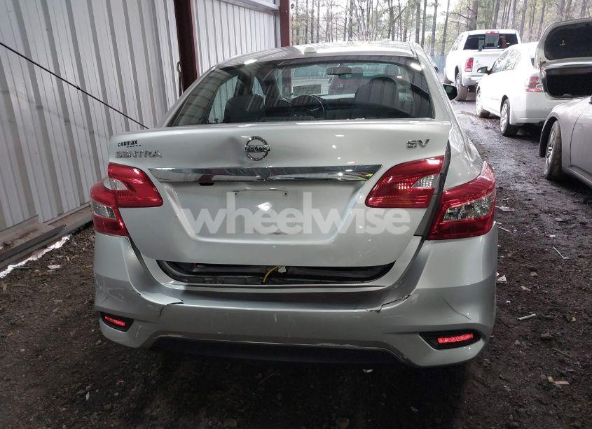 Photo 16 of 2018 Nissan Sentra SV (VIN 3N1AB7AP5JL660657)
