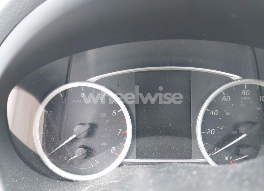 Photo 7 of 2018 Nissan Sentra SV (VIN 3N1AB7AP5JY205052)