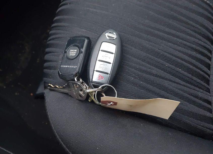 Photo 11 of 2018 Nissan Sentra SV (VIN 3N1AB7AP5JY209215)