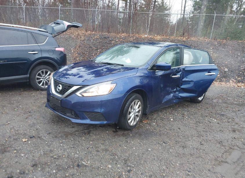 Photo 2 of 2018 Nissan Sentra SV (VIN 3N1AB7AP5JY209215)