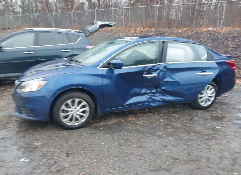 Photo 6 of 2018 Nissan Sentra SV (VIN 3N1AB7AP5JY209215)