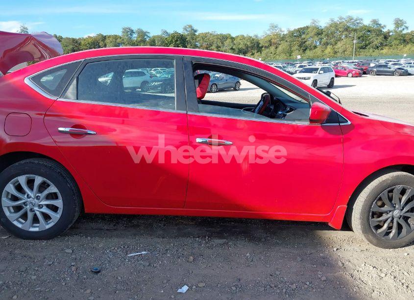 Photo 13 of 2018 Nissan Sentra SV (VIN 3N1AB7AP5JY219761)