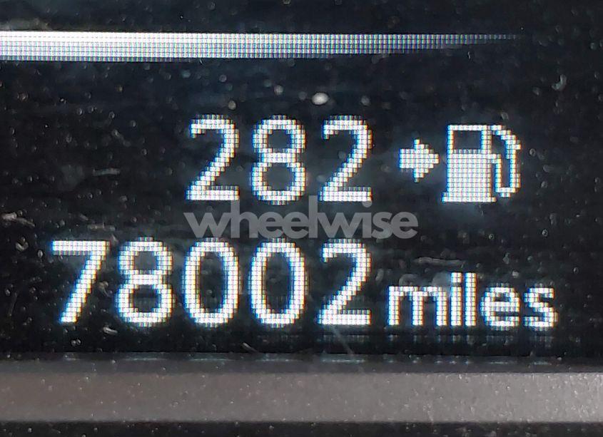 Photo 7 of 2018 Nissan Sentra SV (VIN 3N1AB7AP5JY219761)