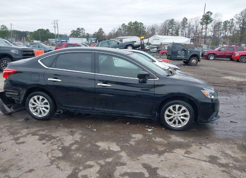 Photo 13 of 2018 Nissan Sentra SV (VIN 3N1AB7AP5JY223955)