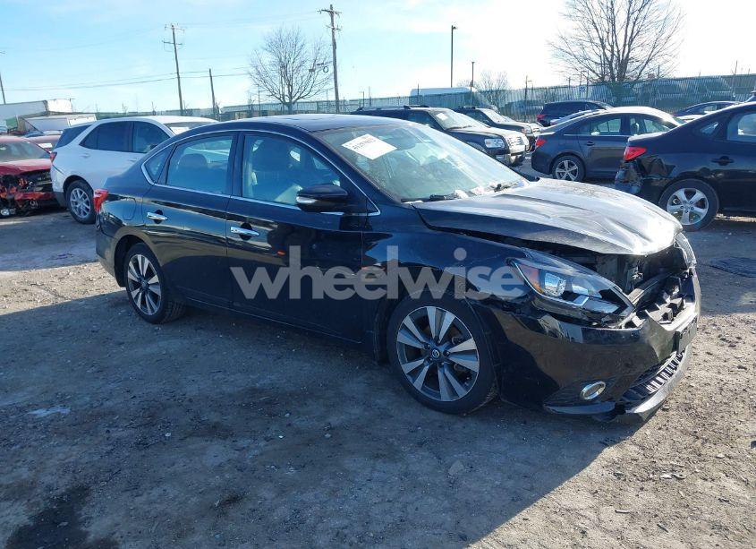 2018 Nissan Sentra SL (VIN 3N1AB7AP5JY225043) main photo