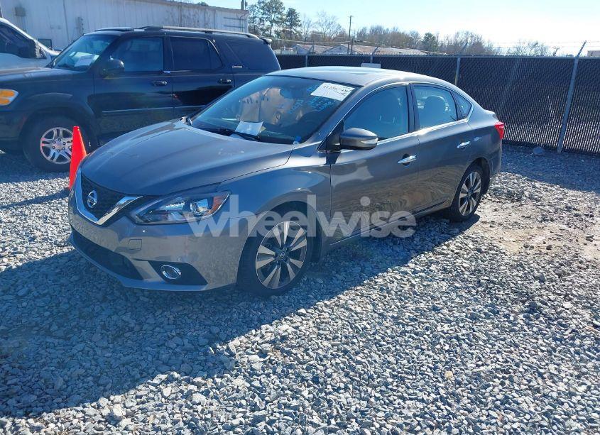 Photo 2 of 2018 Nissan Sentra SL (VIN 3N1AB7AP5JY253554)