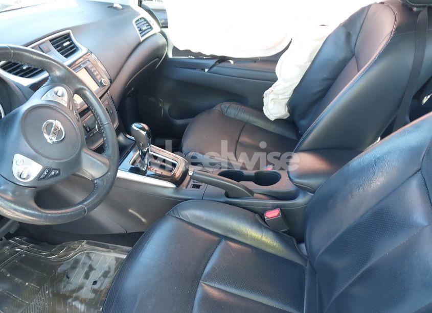 Photo 5 of 2018 Nissan Sentra SL (VIN 3N1AB7AP5JY253554)