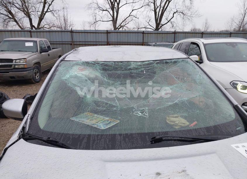 Photo 6 of 2018 Nissan Sentra SV (VIN 3N1AB7AP5JY256194)