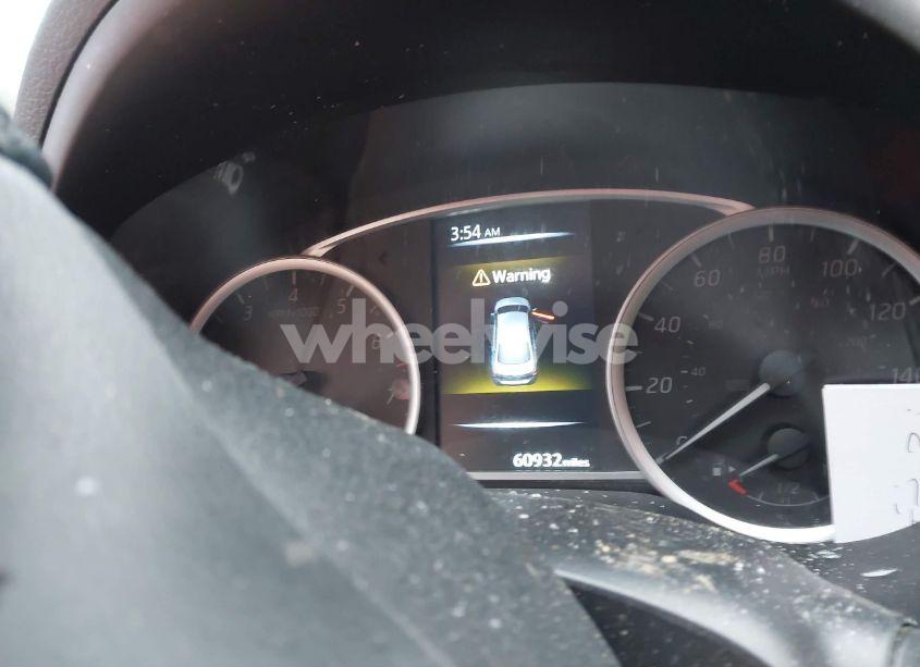 Photo 7 of 2018 Nissan Sentra SV (VIN 3N1AB7AP5JY256194)