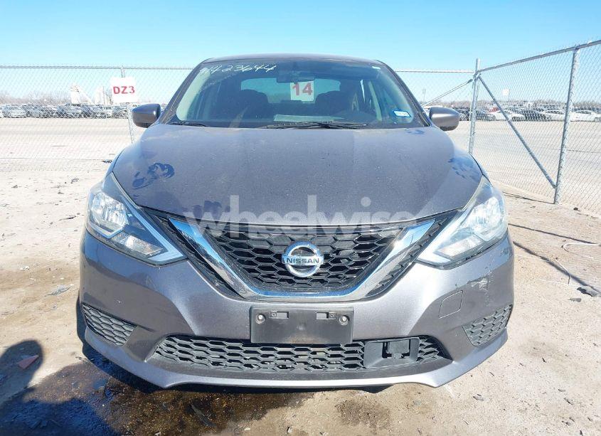 Photo 12 of 2018 Nissan Sentra SV (VIN 3N1AB7AP5JY258625)