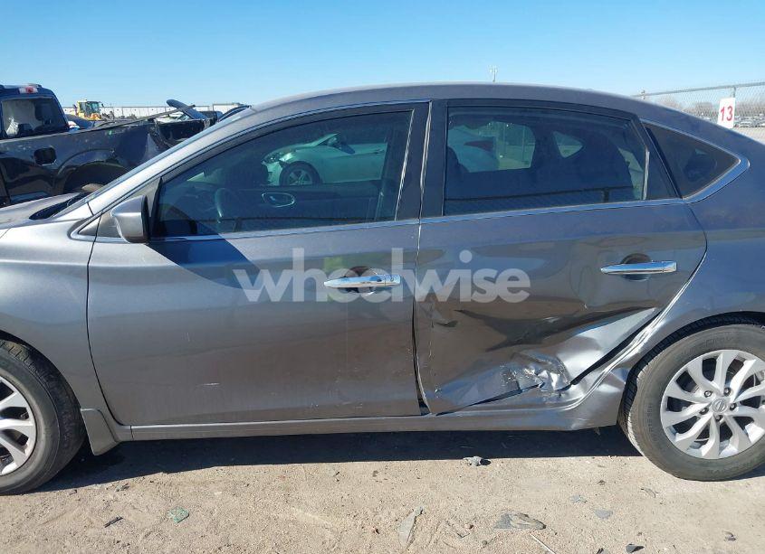 Photo 14 of 2018 Nissan Sentra SV (VIN 3N1AB7AP5JY258625)
