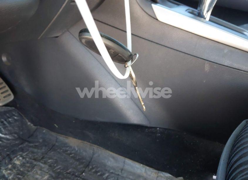 Photo 11 of 2018 Nissan Sentra SV (VIN 3N1AB7AP5JY261153)