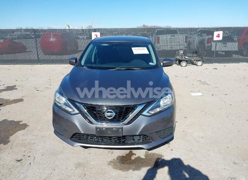 Photo 12 of 2018 Nissan Sentra SV (VIN 3N1AB7AP5JY261153)