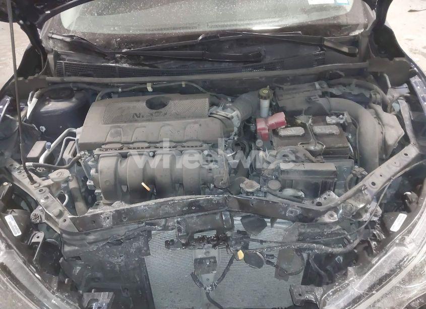 Photo 10 of 2018 Nissan Sentra SV (VIN 3N1AB7AP5JY265560)