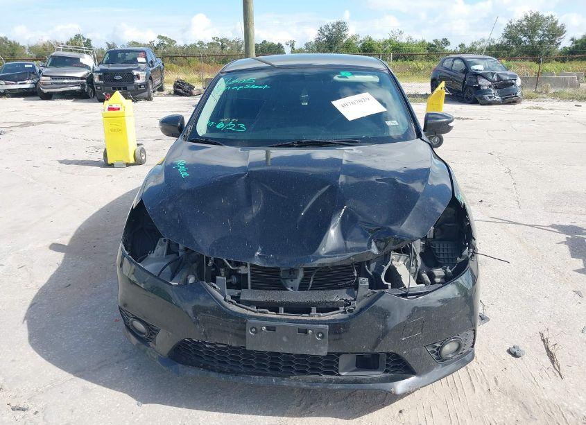Photo 12 of 2018 Nissan Sentra SR (VIN 3N1AB7AP5JY265896)