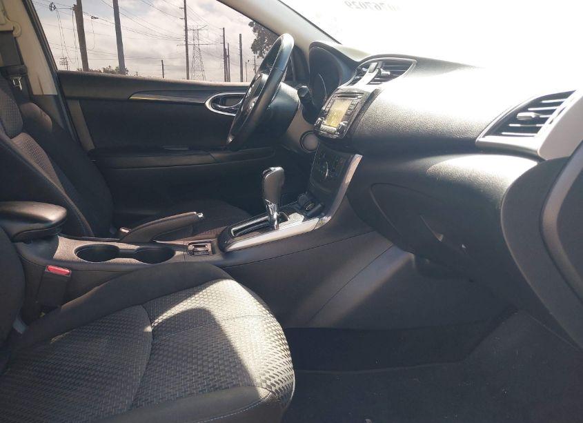 Photo 5 of 2018 Nissan Sentra SR (VIN 3N1AB7AP5JY265896)